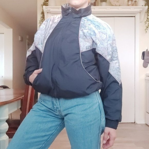 Vintage 90's Windbreaker - Picture 4 of 12